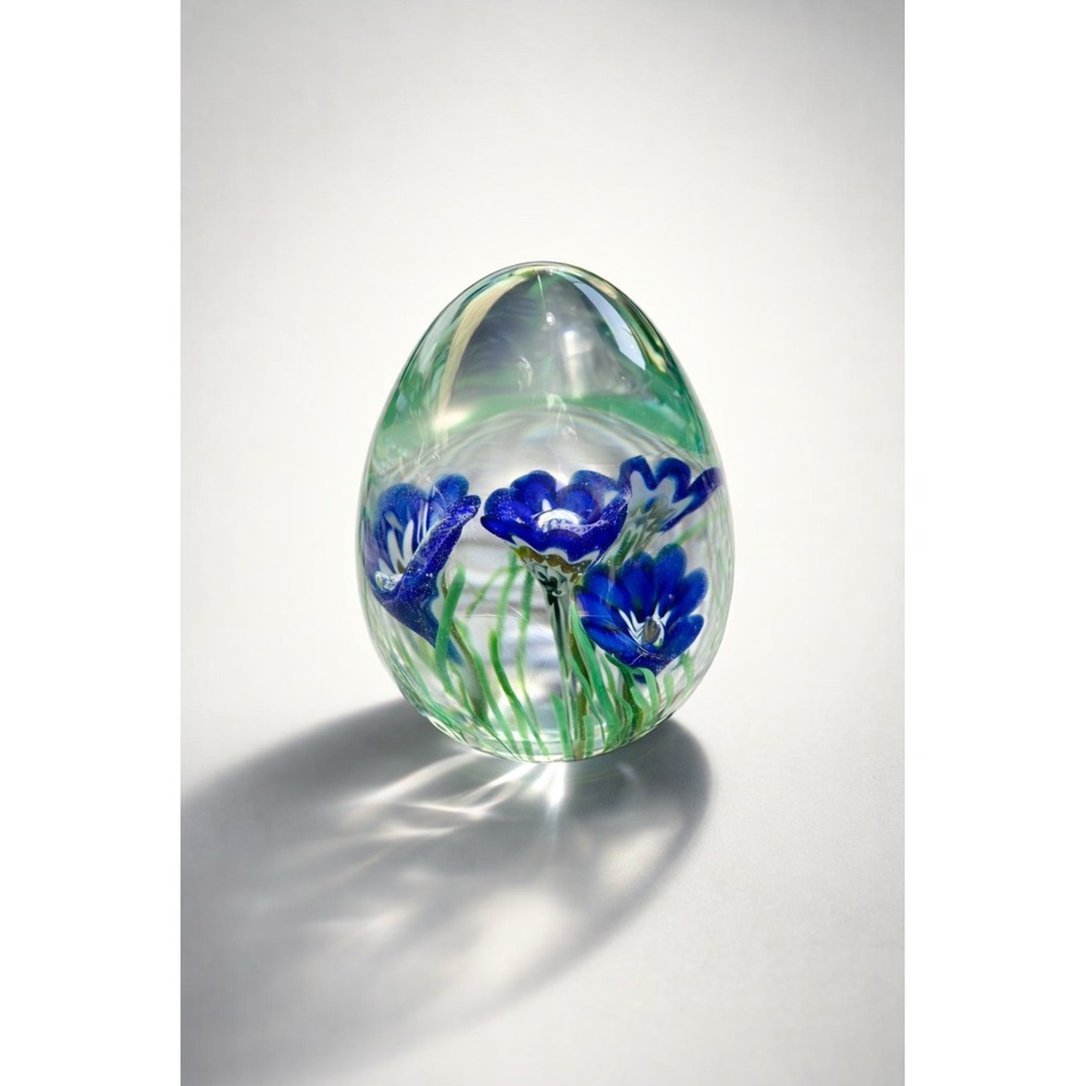 Vintage Cane Flower Franklin Mint Treasury of Eggs Collection Office 
 Gift